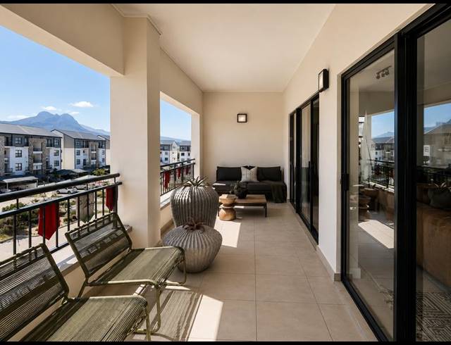2 BEDROOM PROPERTY TO RENT IN THE HUNTSMAN